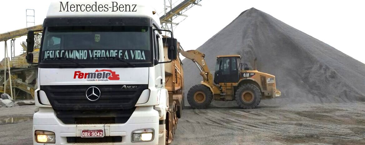 Locação de Caminhões e Máquinas Pesadas